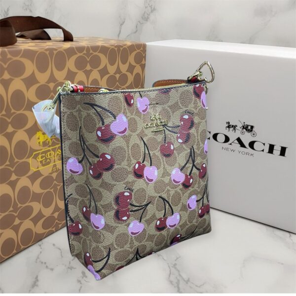 Coach