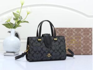 شنطه GUCCI